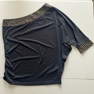 Forever 21 XXI One shoulder blouse size small